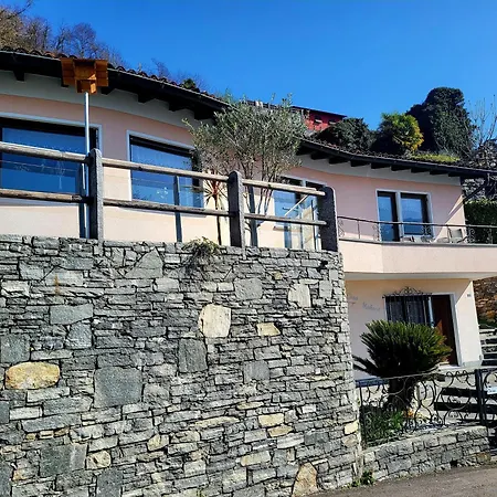 Hollywood Fuer 5 Personen Tor Zum Valle Versasca Appartamento