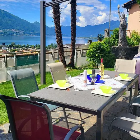 Appartamento Hollywood Fuer 5 Personen Tor Zum Valle Versasca Gordola